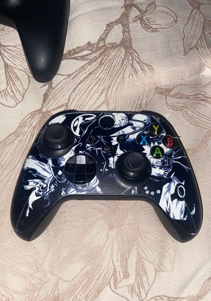 Anime Xbox Controller 30$