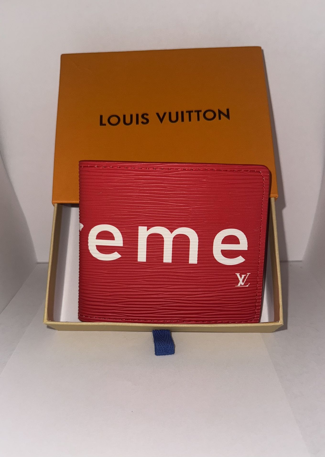Supreme Louis Vuitton Wallet
