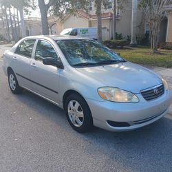 2005 Toyota Corolla LE 