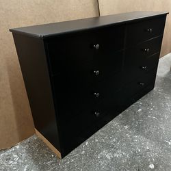 NEW Black 8 Drawer Dresser