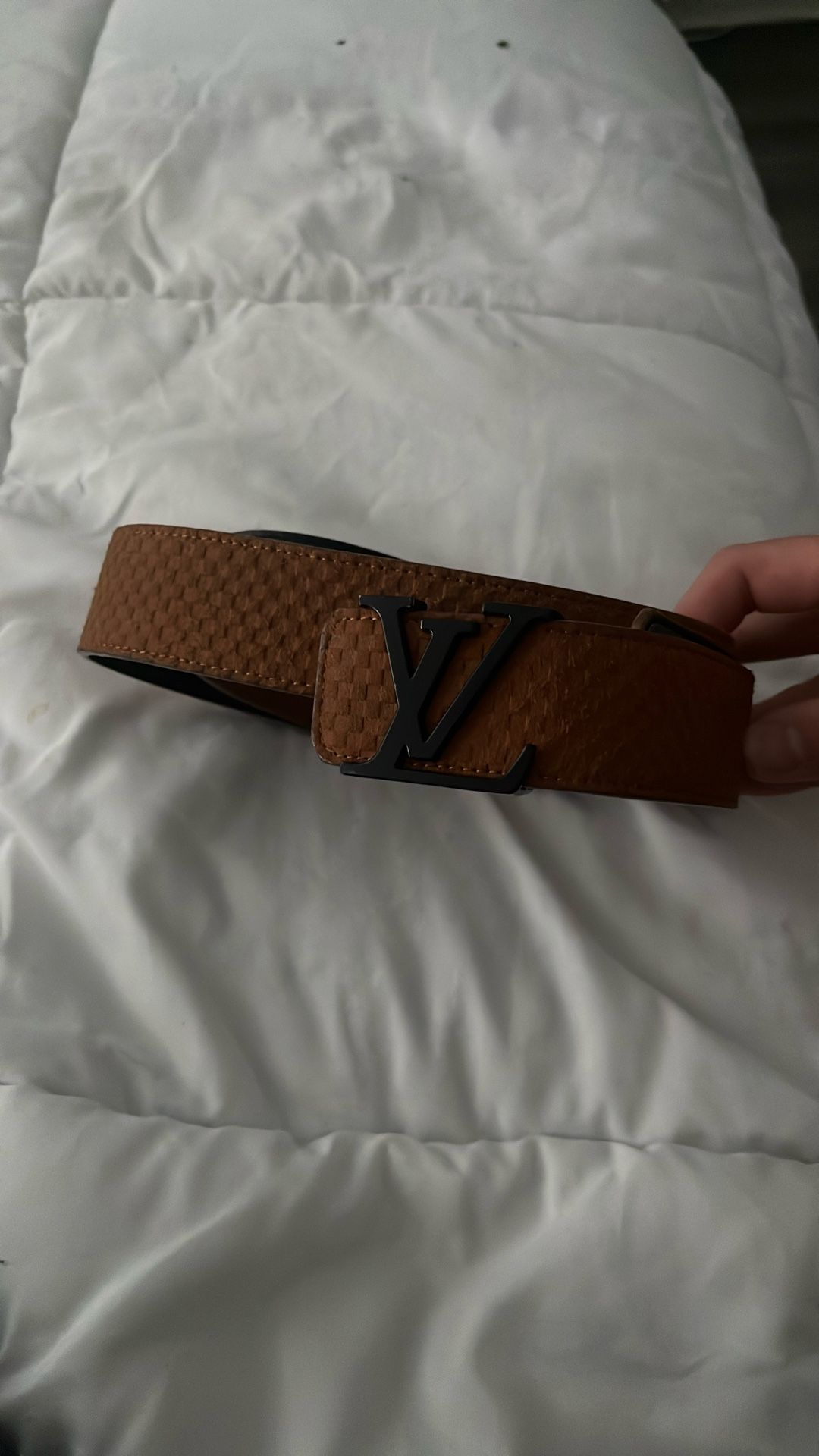 Brown Louis Vuitton Belt (will Negotiate Price)