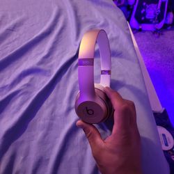 Beat Wirless Solo Headphones