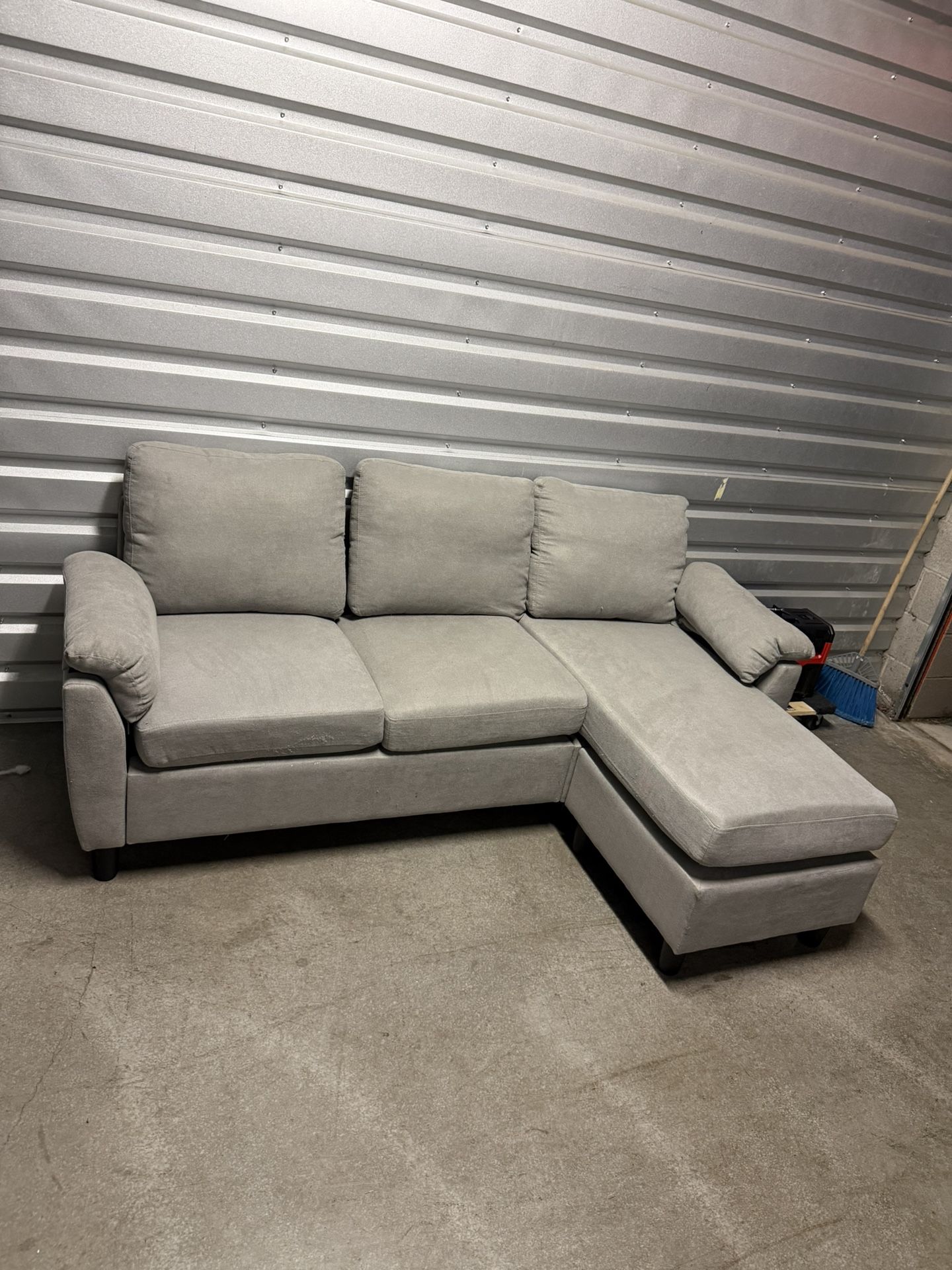 Sectional Couch-FREE DELIVERY π