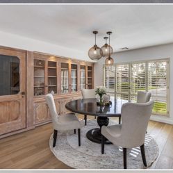 Arhaus ASOLO Dining Table And 4 Chairs