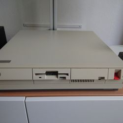 Vintage IBM PS/2 Computer From 1987