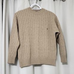 Burberry sweater