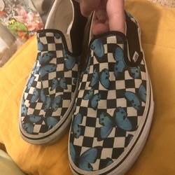 Butterfly Vans 