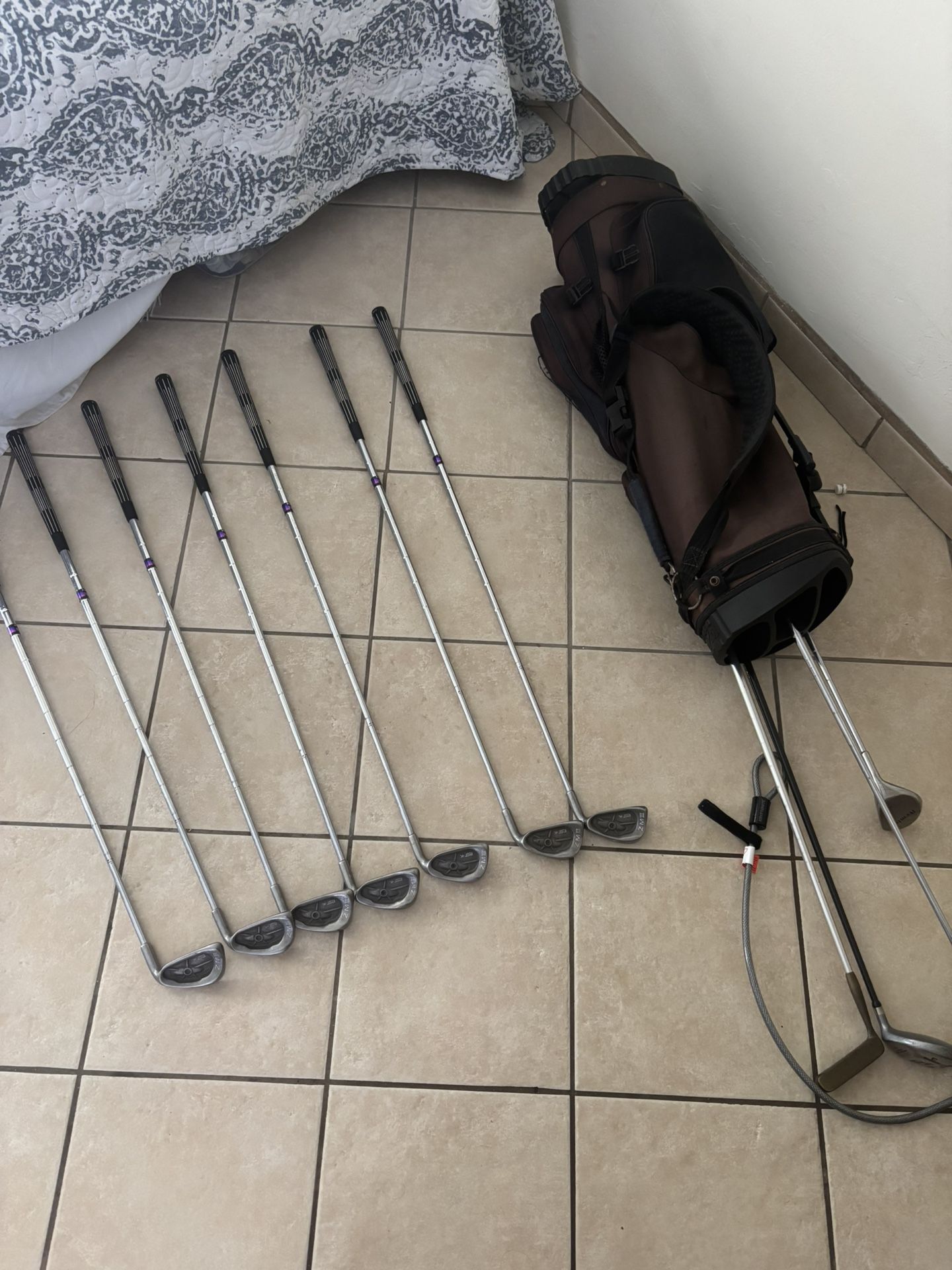 Golf Clubs 