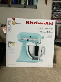 Brand New KitchenAid Deluxe 4.5 Qt Stand Mixer (Mineral Water)