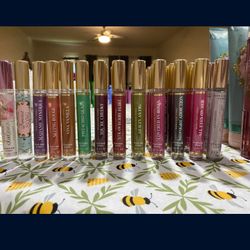 Bath An Body Roll On Perfume 