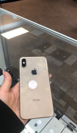 iPhone XS unlocked 64GB