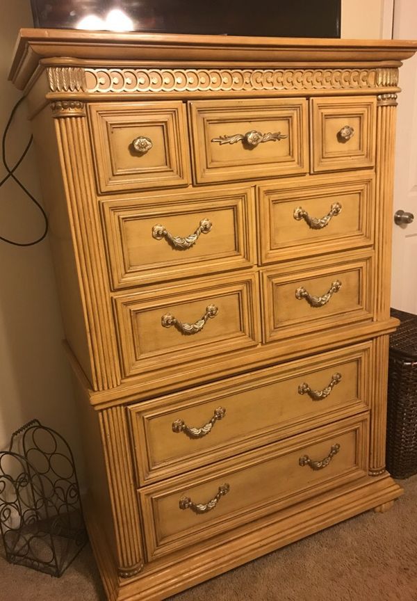 Tall American Signature Dresser For Sale In Decatur Ga Offerup