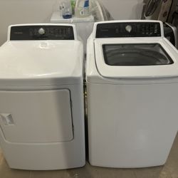Frigidaire Package - High Efficiency Top Load Washing Machine and 6.7 Cu. Ft. Free Standing Gas Dryer - White