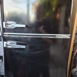 Mini Fridge With  Freezer  