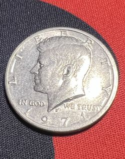 1971 D KENNEDY HALF DOLLAR  Collection Coin CIRCULATED 