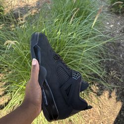 Jordan 4 Black cat 