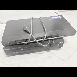 2 Dvd Players Sony Mintek For Parts Or  Repair 