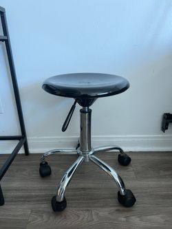 Rolling Doctors Chair