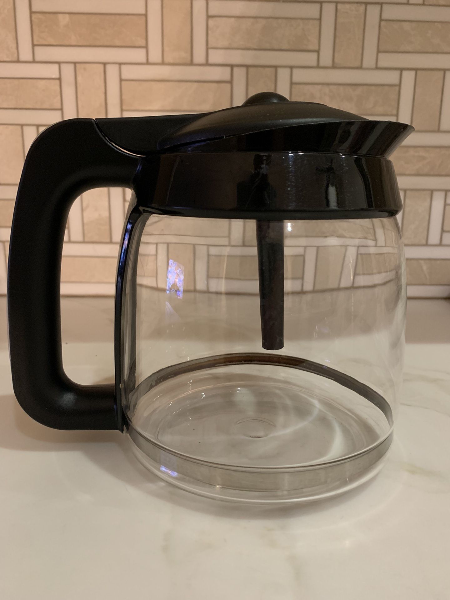 Ninja 12 Cup Glass Carafe w/ Lockable Brew-Through Lid
