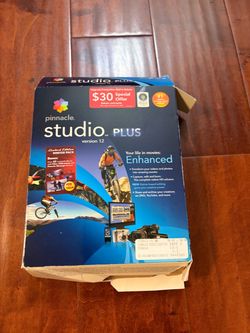 Pinnacle Studio Plus Version 12 Limited Edition Winter Pack video editing software for Windows.