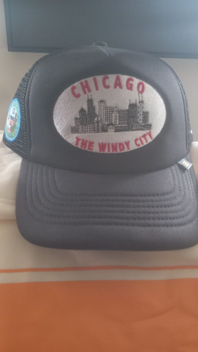 Reference CHICAGO trucker hat