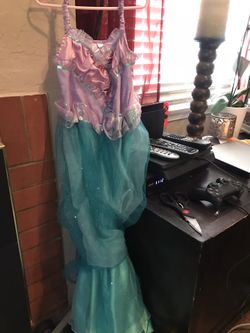 2 Little Mermaid Dresses costumes Halloween sisters