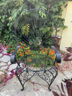 Black Wrought Iron Peacock Chair