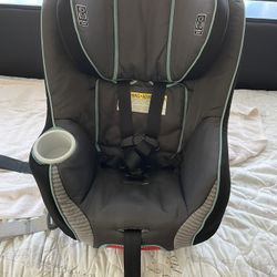 GRACO 3 In 1 Car seat
