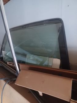 89 s10 blazer rear window