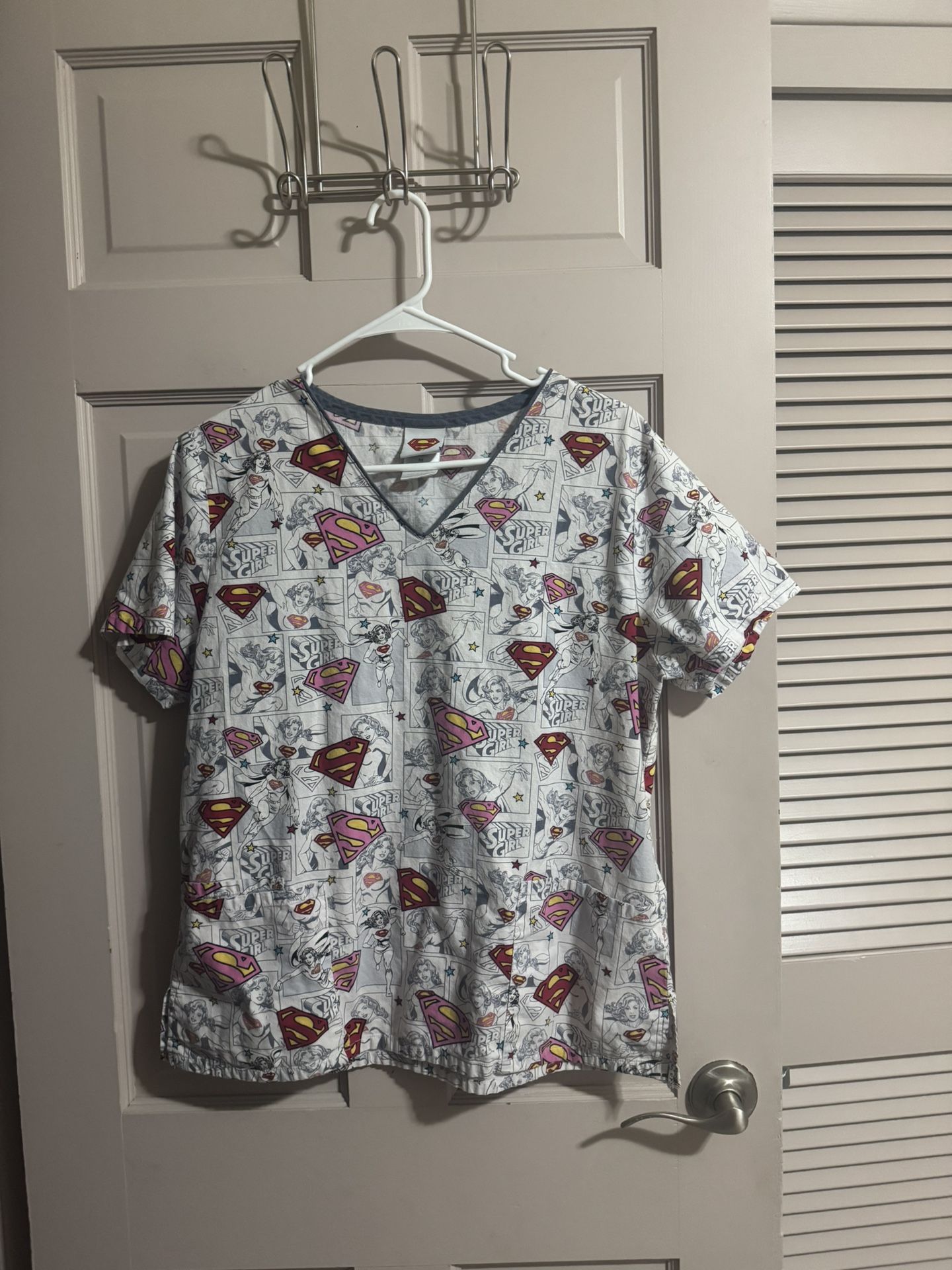 Womens Super Girl Scrub Top Size Medium