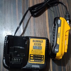 Dewalt 3AH Battery And Charger