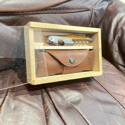 Laquiloe Wine Opener With Leather Case