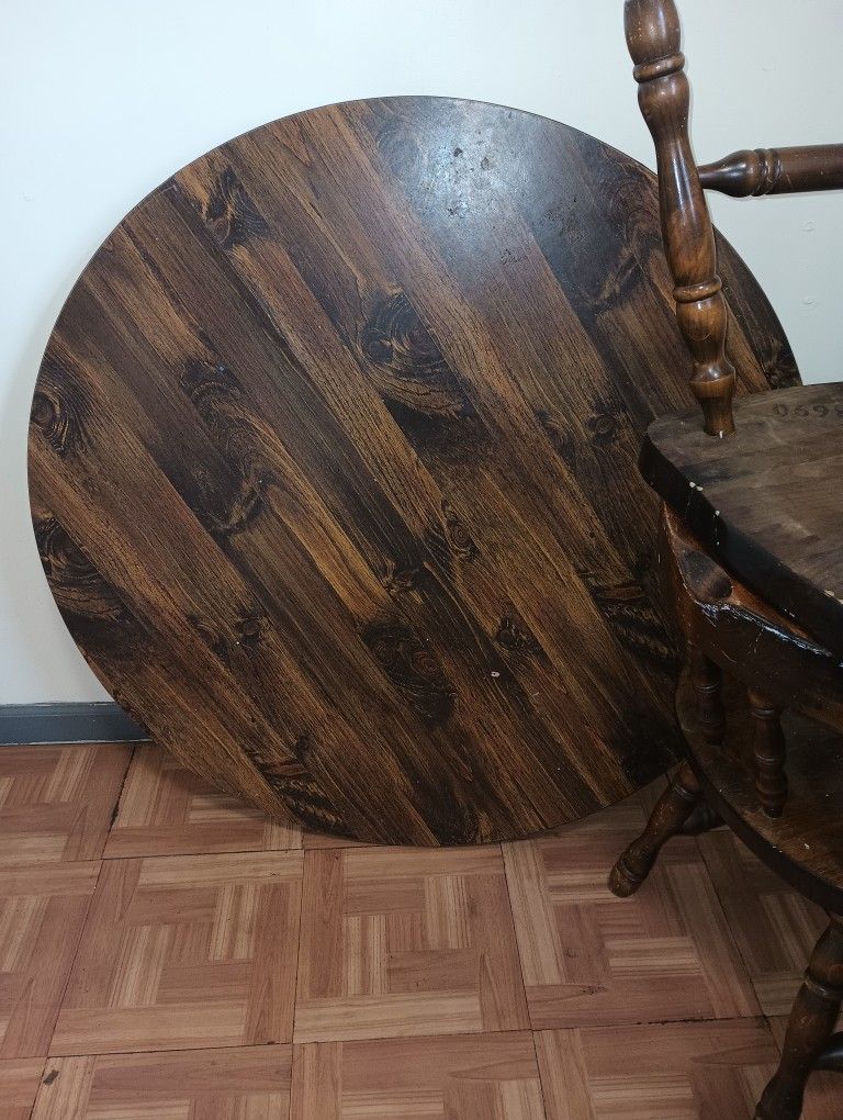 Medium Table