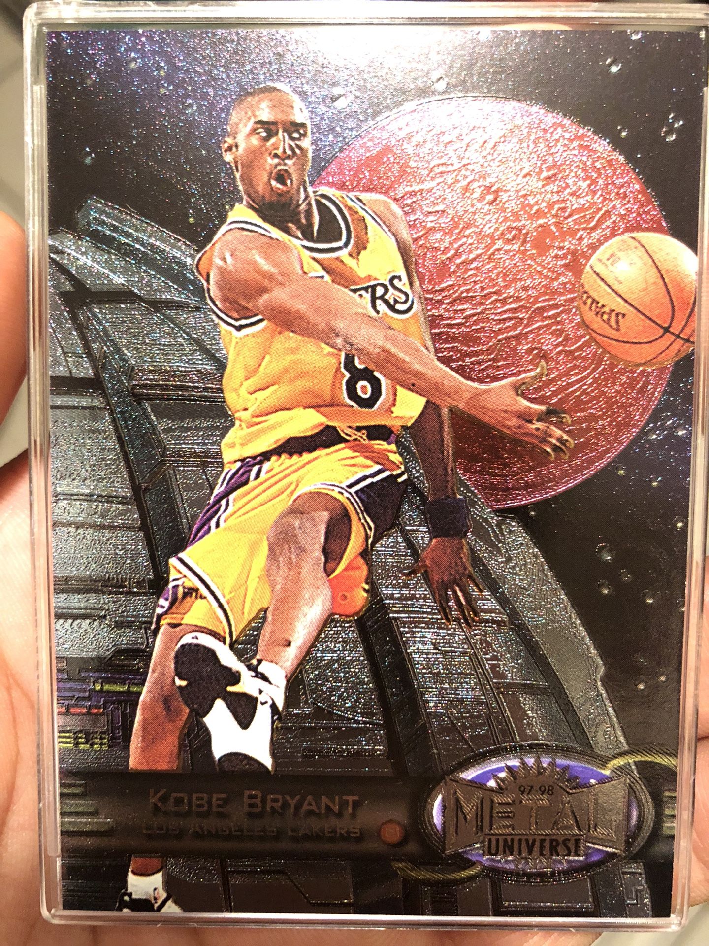 Kobe Bryant 97-98 Metal Universe basketball card