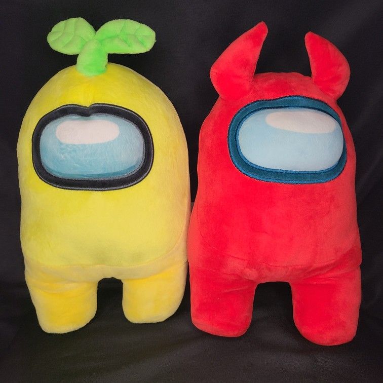 Toikido YuMe Toys AMONG US Plush Toy 12" Red (Horns) & Yellow (Sprout) Lot
