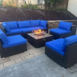 🌴🔥 Beautiful Patio Furniture Set With Fire Pit In Like New Conditions 🌴🔥