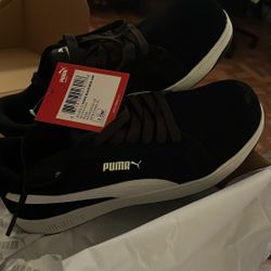 steel toe pumas