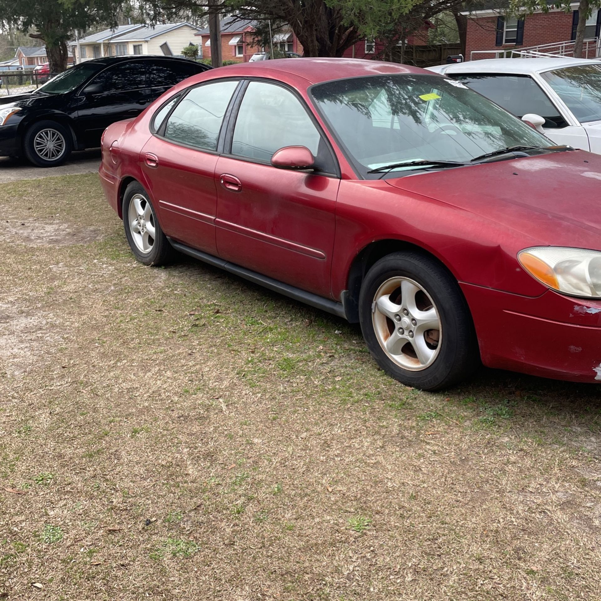 2001 Ford Taurus