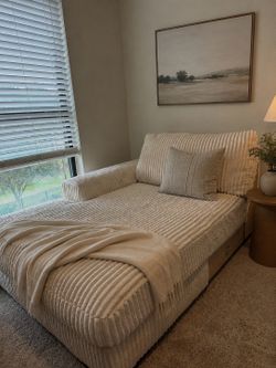 Ashley Lindyn Ivory Corduroy Corner Chaise Lounge — Like New