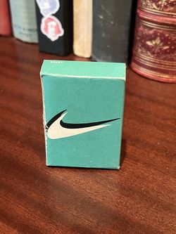 Vintage Newport Lighter