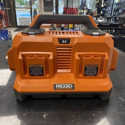 Ridgid - R86096 6-Port Sequential Battery Charger Station