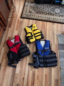 3 Life Vest Jackets Various Sizes Kids Child