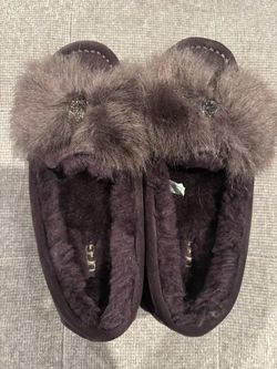 UGG Ansley Puff Bow Slipper or UGG Ansley Bow Slipper  Sz 4-5