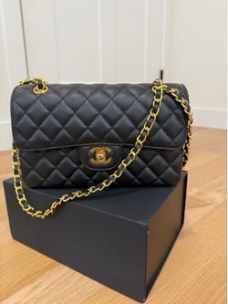 Woman’s purse