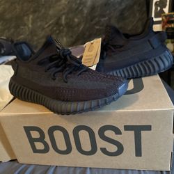 yeezy 350 boost onyx