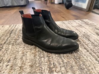 Black Men’s Chelsea boots