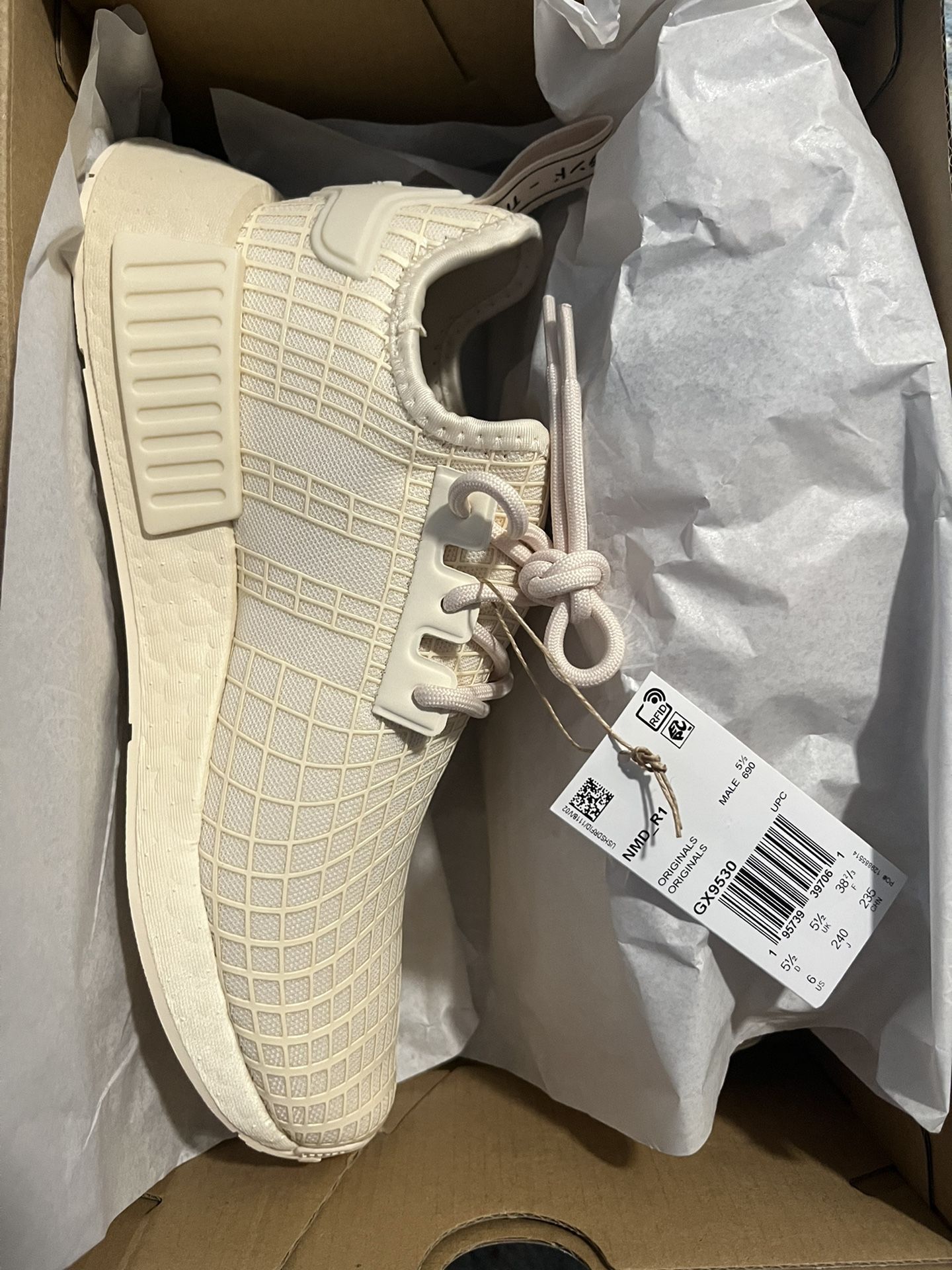 adidas gazelle silver green womens adidas NMD_R1 Shoes - Men's - Focus Olive Green / Core Black / Green Spark