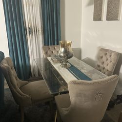 Dining Table Set