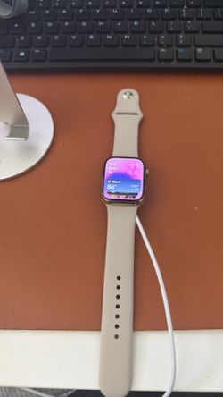 Apple Watch Series 8 45mm