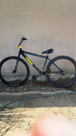 29er pac-Man throne